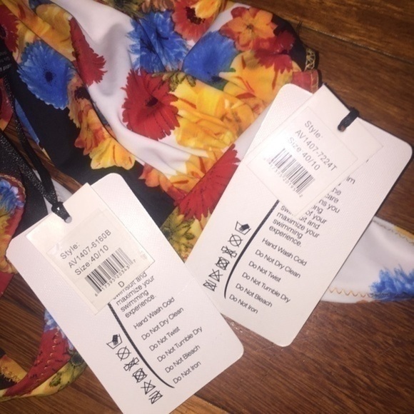 2 pc Halter - Picture 4 of 6